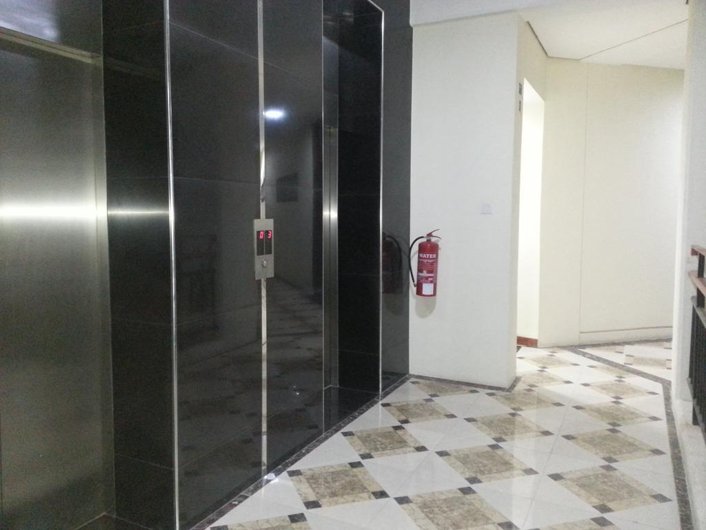 Al Hamra Plaza Apartamento Manama Exterior foto